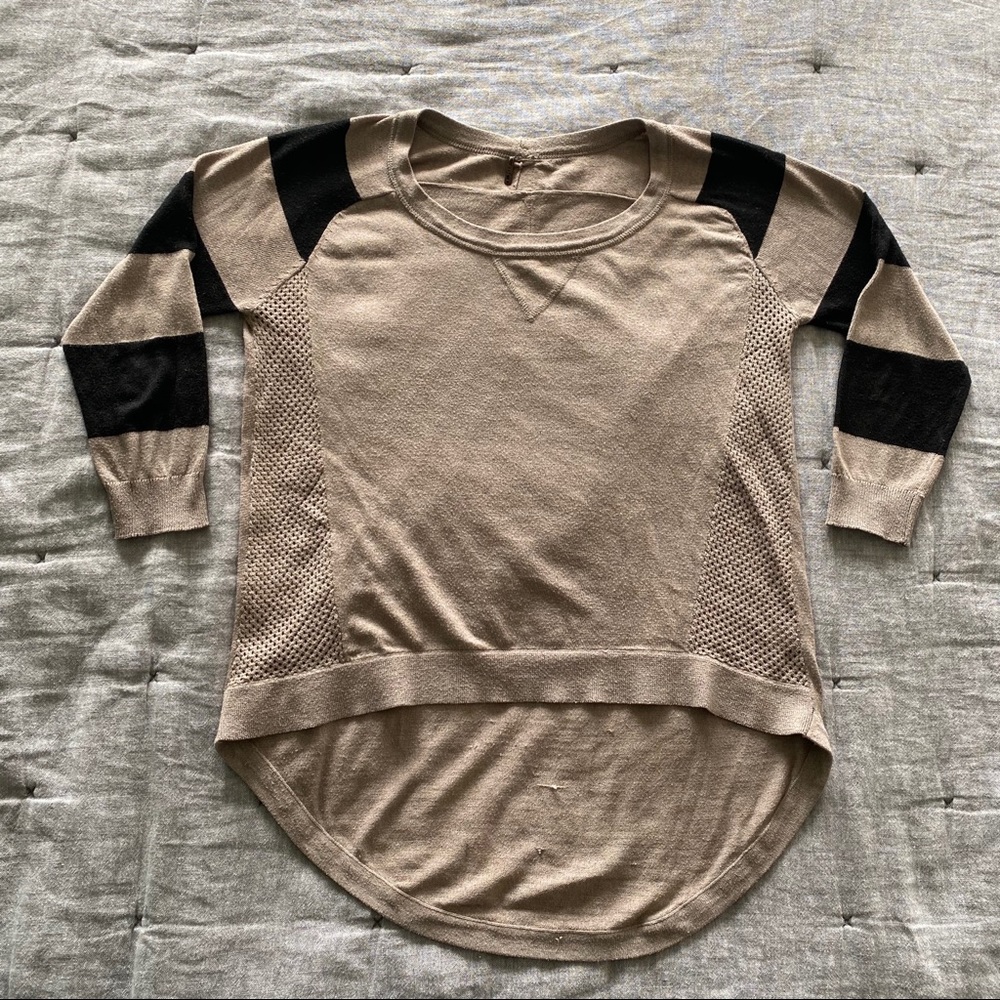 Poof! Sweater/Top with 3/4 Length Sleeve